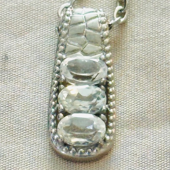 Stainless Steel White Topaz 3 Stone Oval Pendant w/Chain. NWOT - Picture 8 of 15